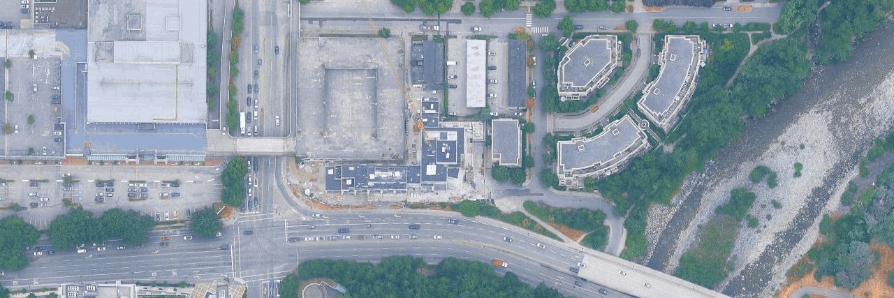 Executive On The Park building photo