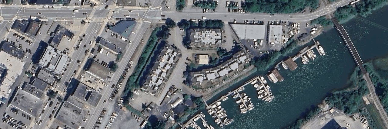 Marina Estates building photo