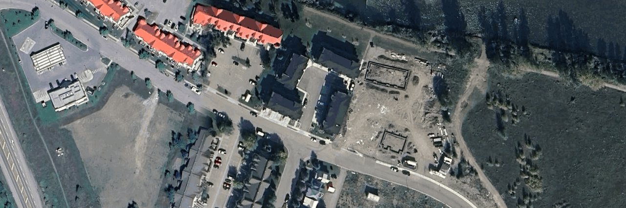 Strata Building building photo