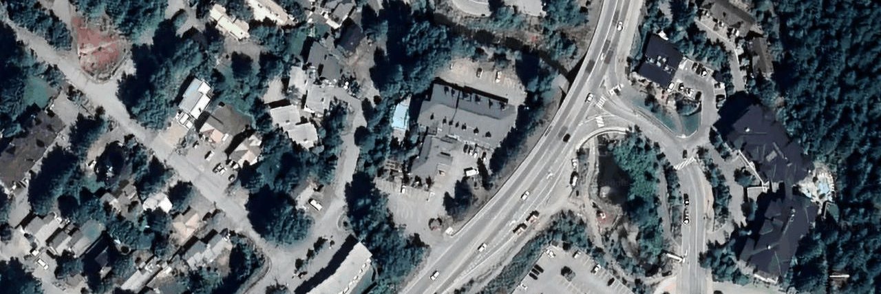 Whistler Creek Lodge building photo