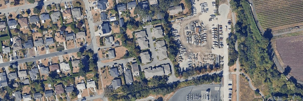 Lakehill Estates building photo