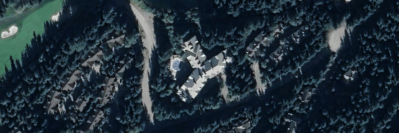 Lost Lake Lodge building photo
