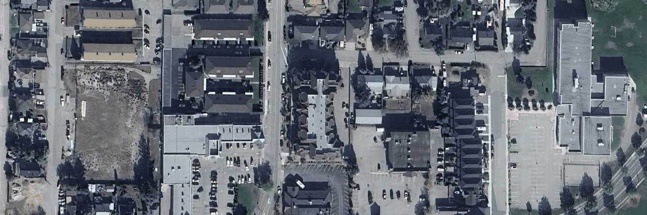 Strata Building building photo