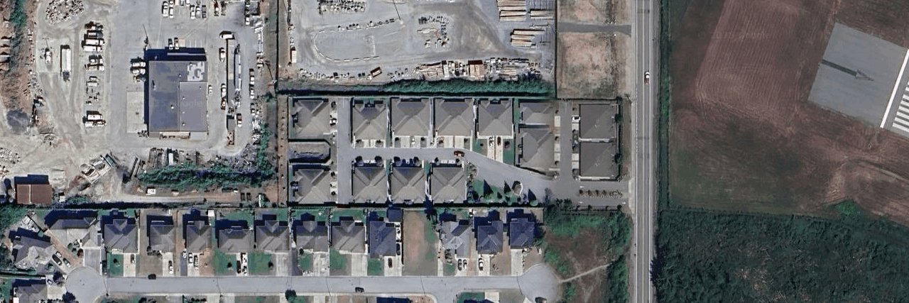Strata Building building photo
