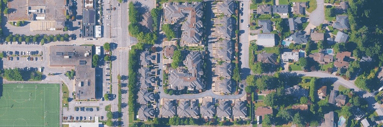 Royal Oaks building photo