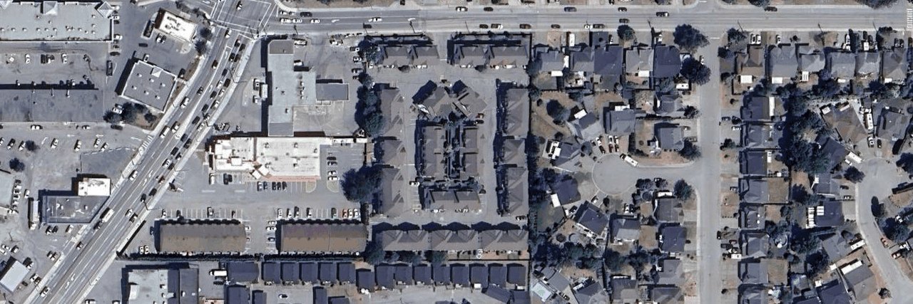 Riverwynde Townhomes building photo
