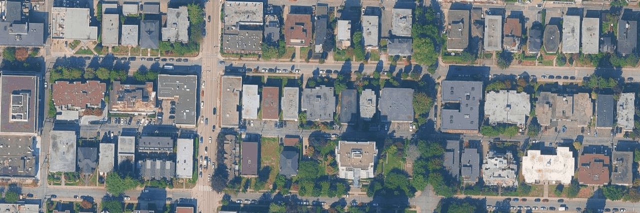 Tell Manor building photo