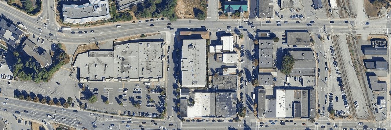 Yale Crossing building photo