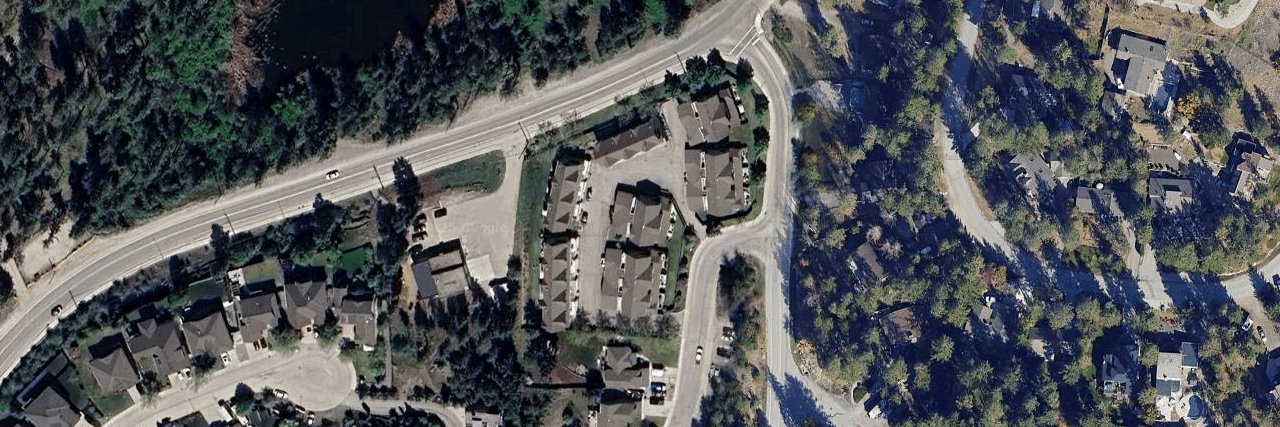 Strata Building building photo
