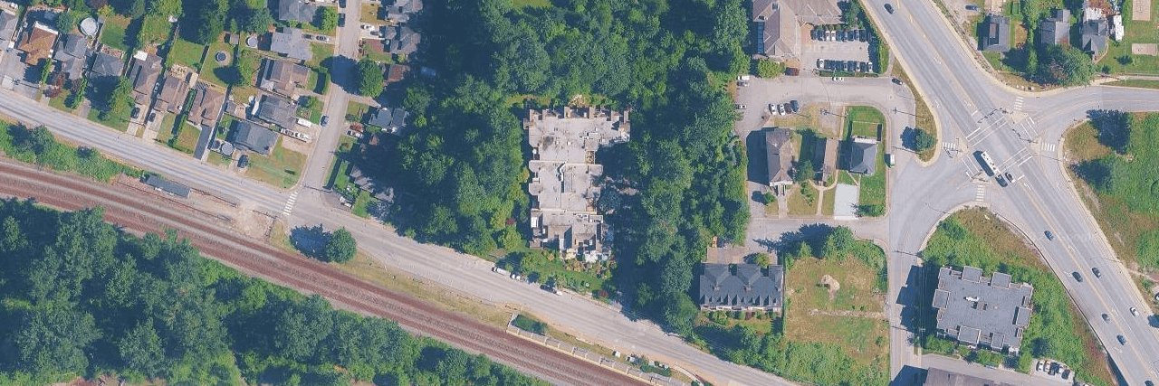 River Gardens building photo
