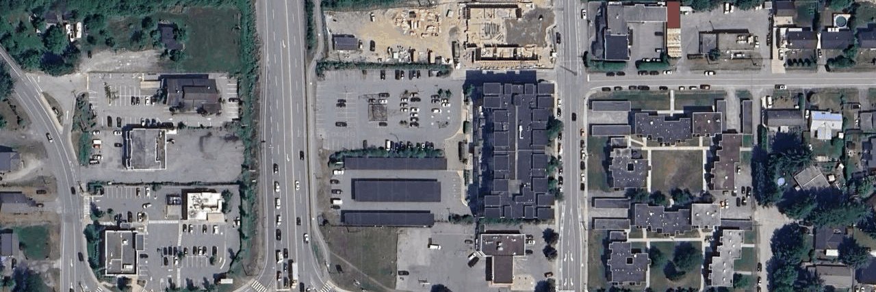 Spectacle building photo