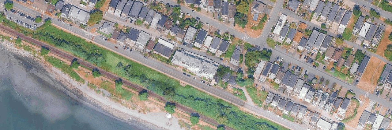 Semiahmoo Shores building photo