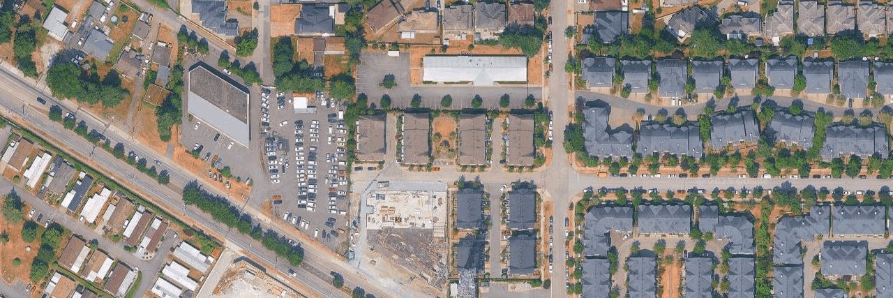 Yorkson Crescent building photo