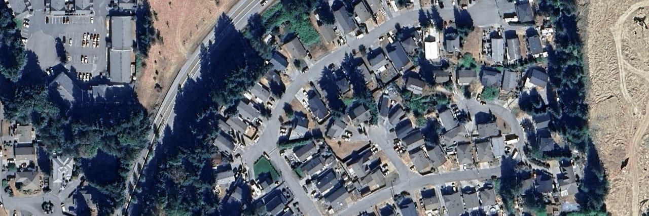 LAKE PARK ESTATES building photo