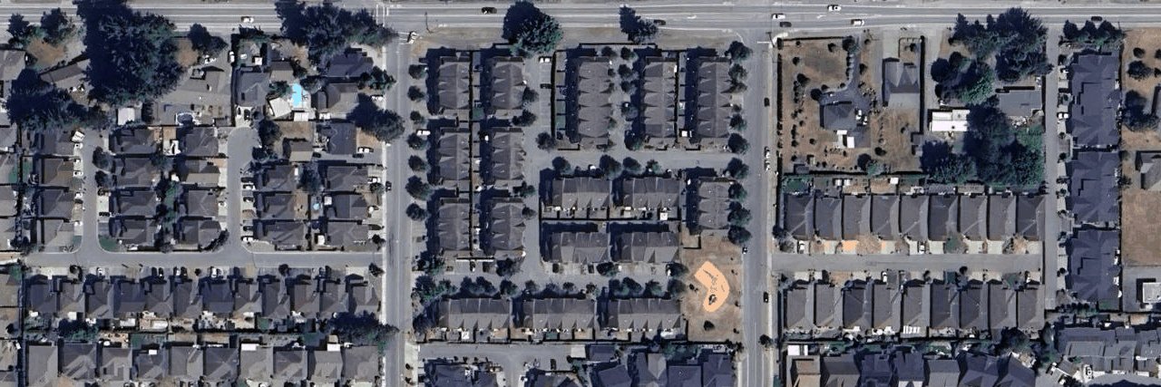 The Gables At Rivers Bend building photo