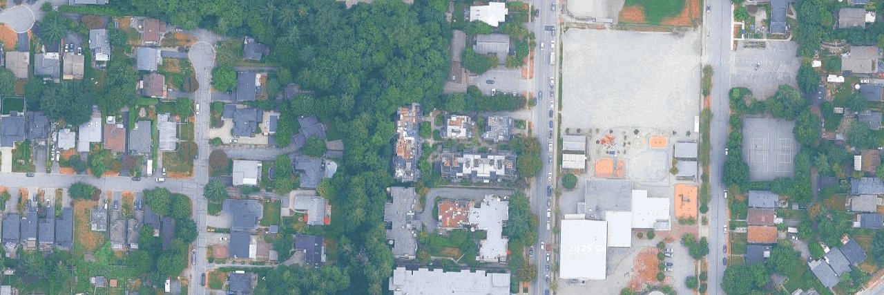 Village On The Creek building photo