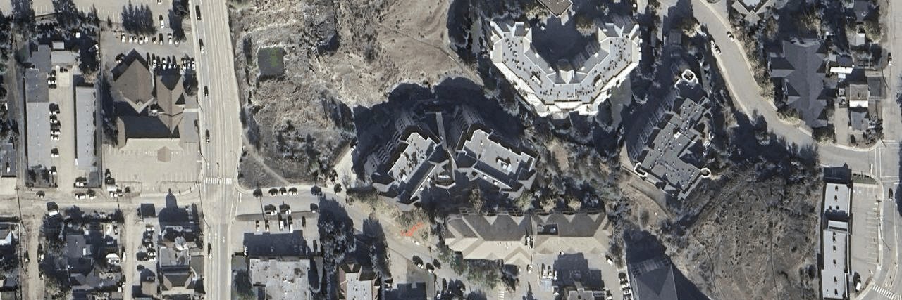 Strata Building building photo