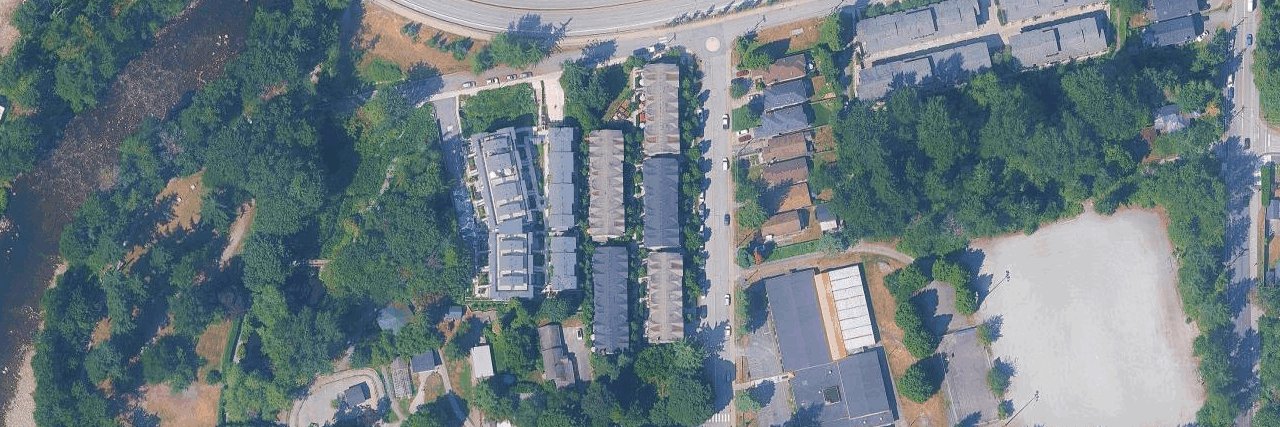 Maplewood Place building photo