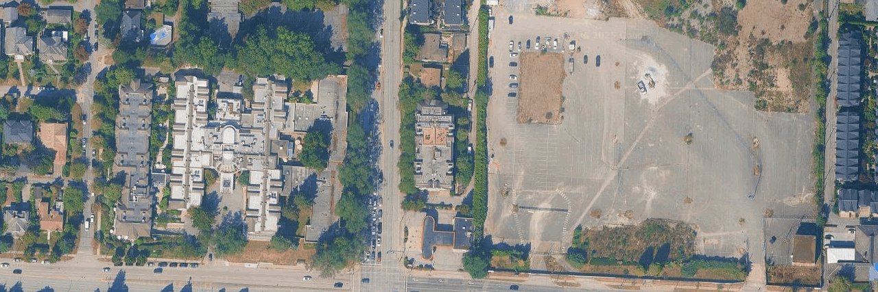 Bloomfield Gardens building photo