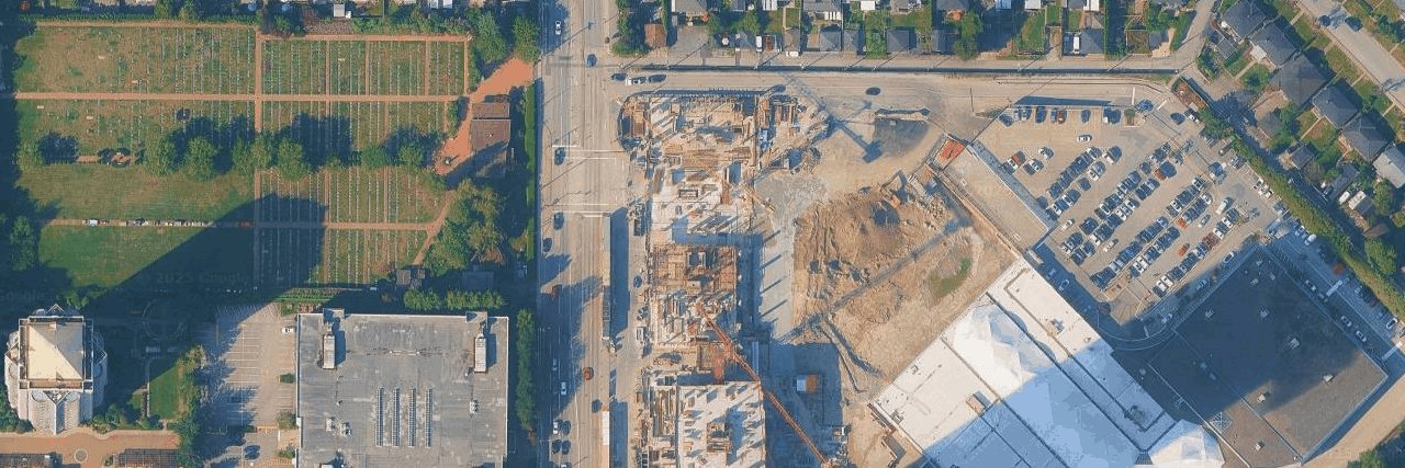 The Amazing Brentwood building photo