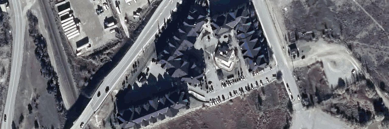 Strata Building building photo