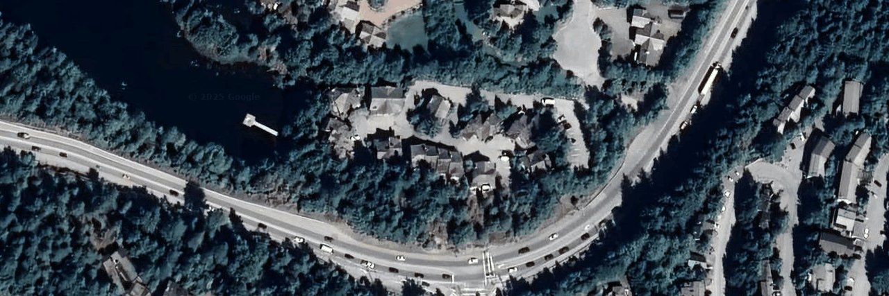 Alpha Lake Village building photo