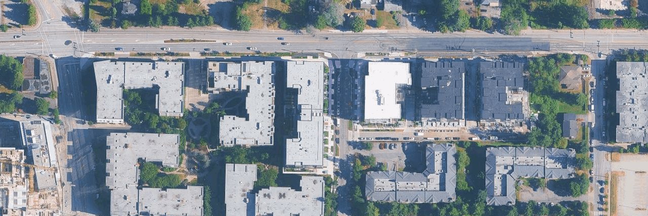 Q5 building photo