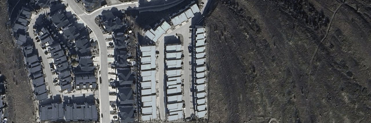 Strata Building building photo
