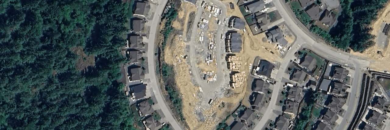 Harrison Ridge Townhomes building photo