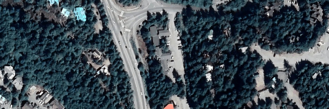 Highland Lodge building photo