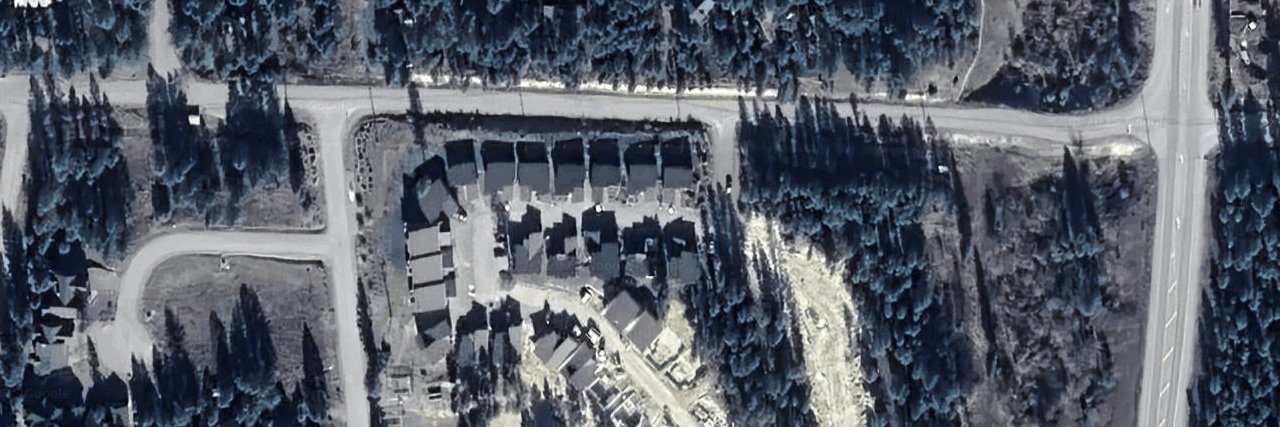 Strata Building building photo