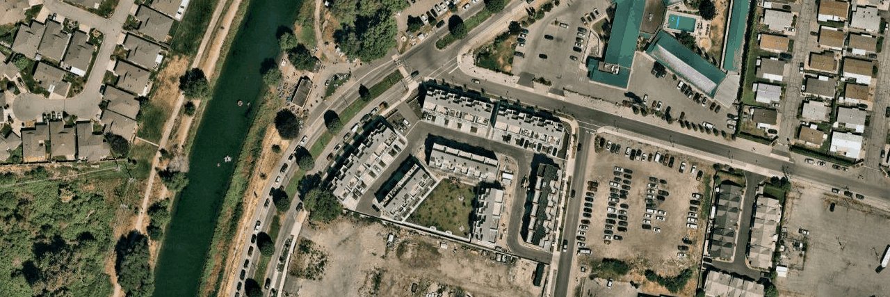 Strata Building building photo
