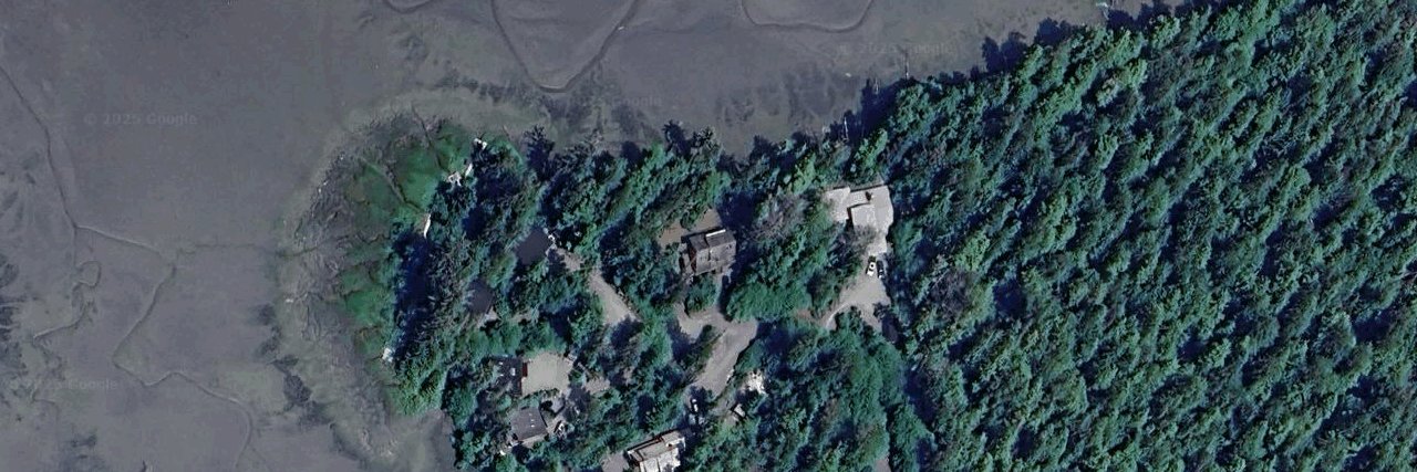 Jensens Bay building photo