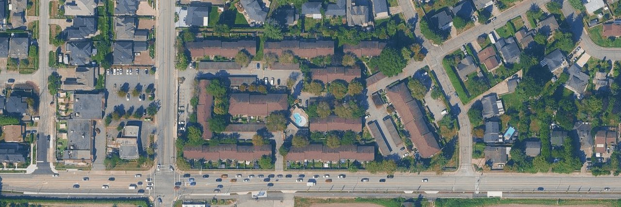Edgemere Gardens building photo