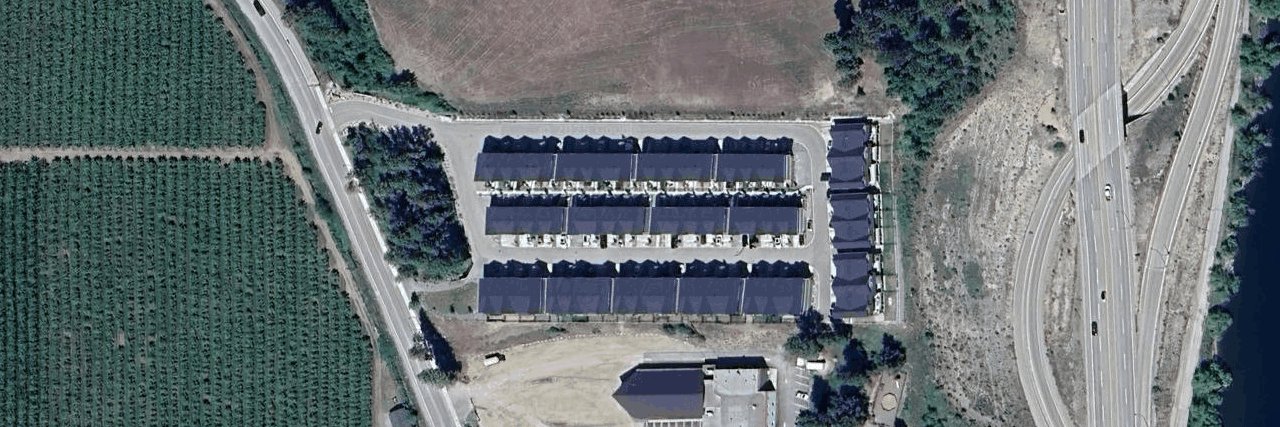 Strata Building building photo