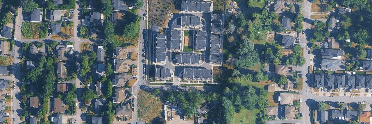 Yale Gardens building photo