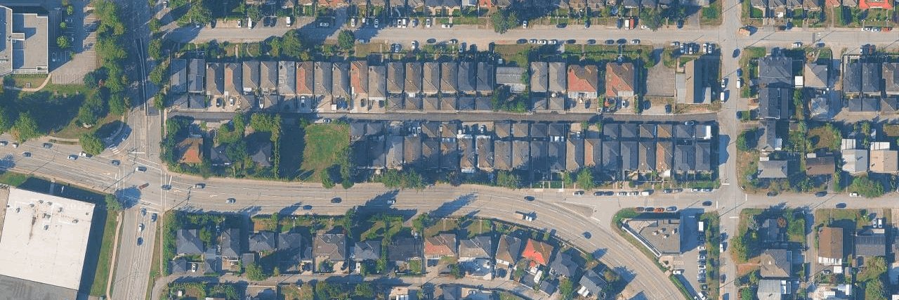 Strata Building building photo