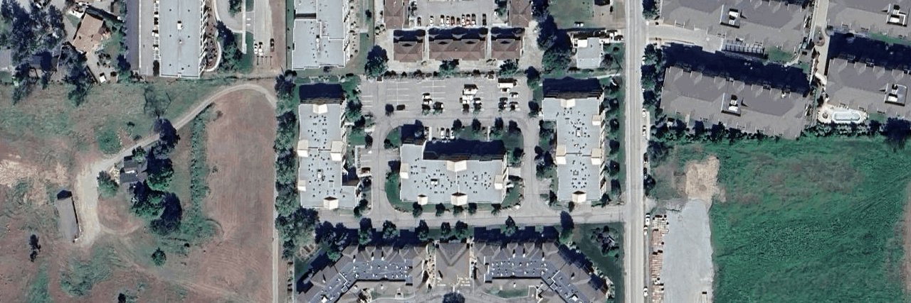 Strata Building building photo