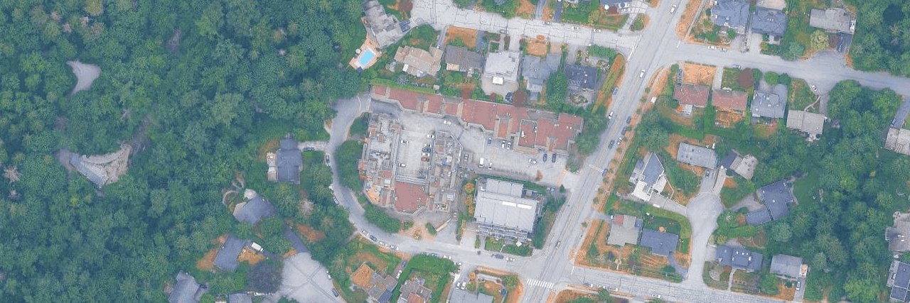 Delbrook Plaza building photo