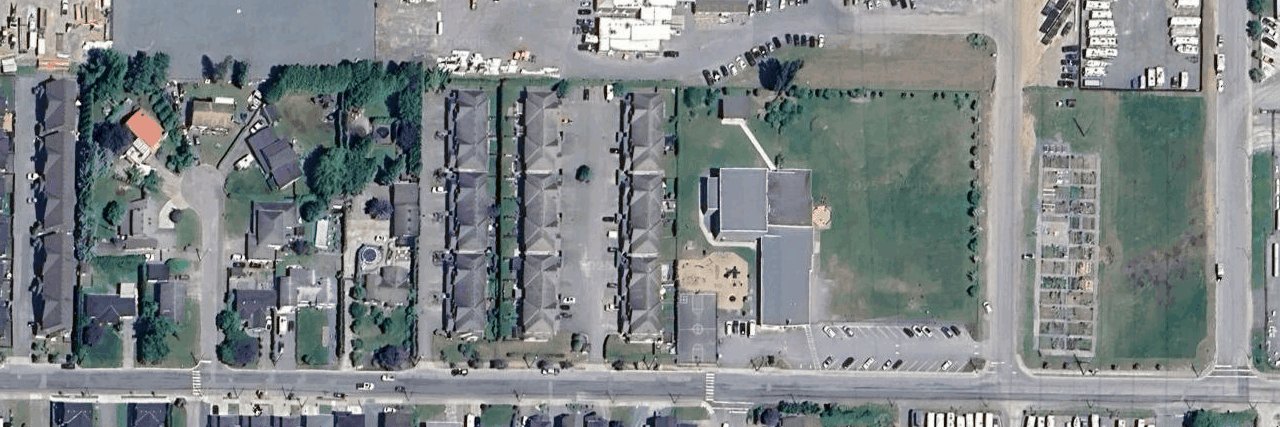 Tangleberry Lane building photo