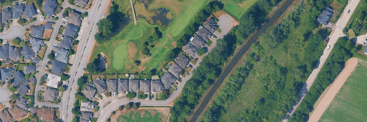 Marina Garden Estates building photo