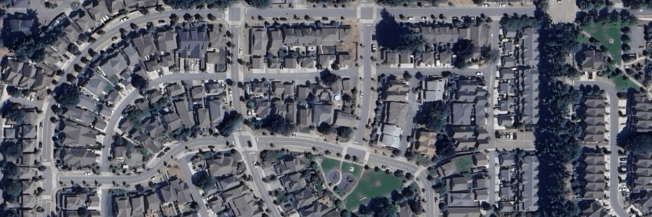 Garrison Crossing building photo